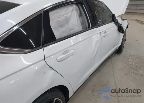2023 Honda Accord Hybrid Touring from USA, damaged, VIN 1HGCY2F82PA009755